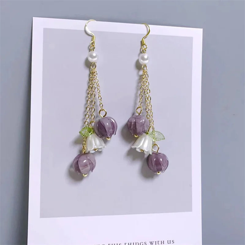 2025 New Sweet Temperament Small Fresh Bamboo White Lily Of The Valley Flower Earrings Elegant And Gentle Asymmetric  Earrings
