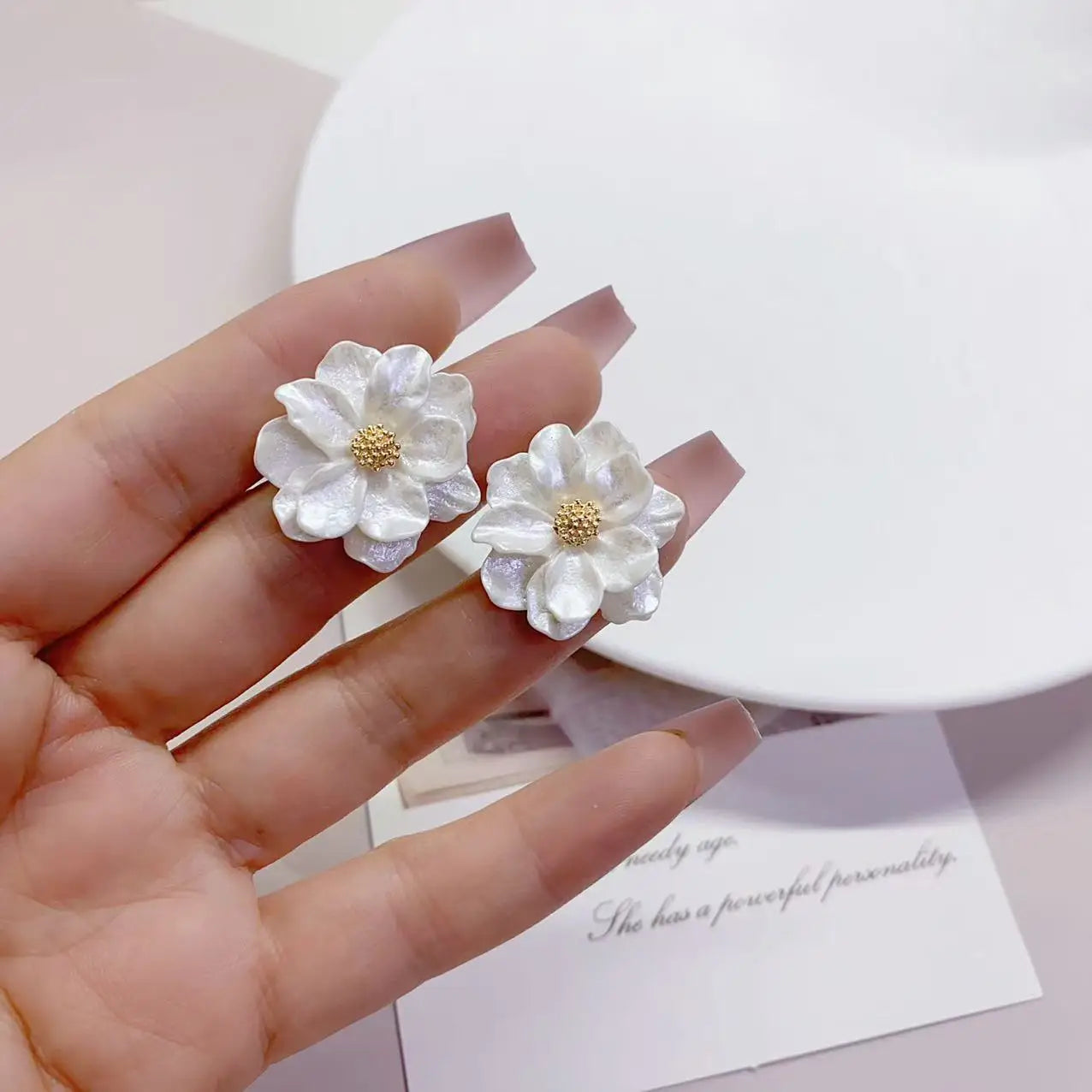 2025 New Sweet Temperament Small Fresh Bamboo White Lily Of The Valley Flower Earrings Elegant And Gentle Asymmetric  Earrings