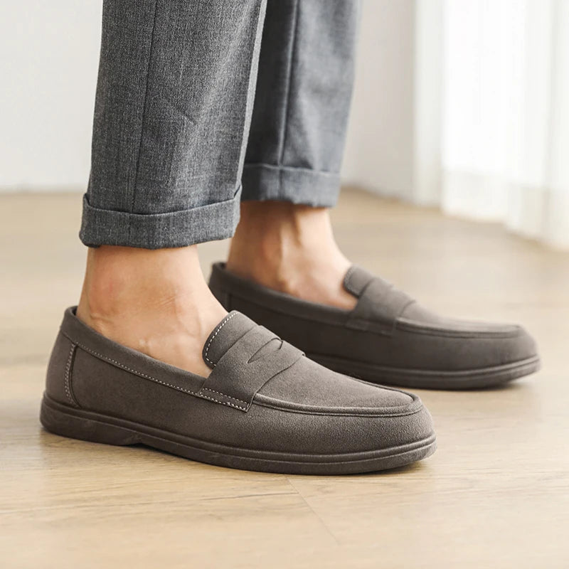 Hot Sale Men's Slip On Loafers Preppy Lightweight Breathable Comfort Outdoor Flats Non-Slip Soft Sole Casual Daily Walking Shoes