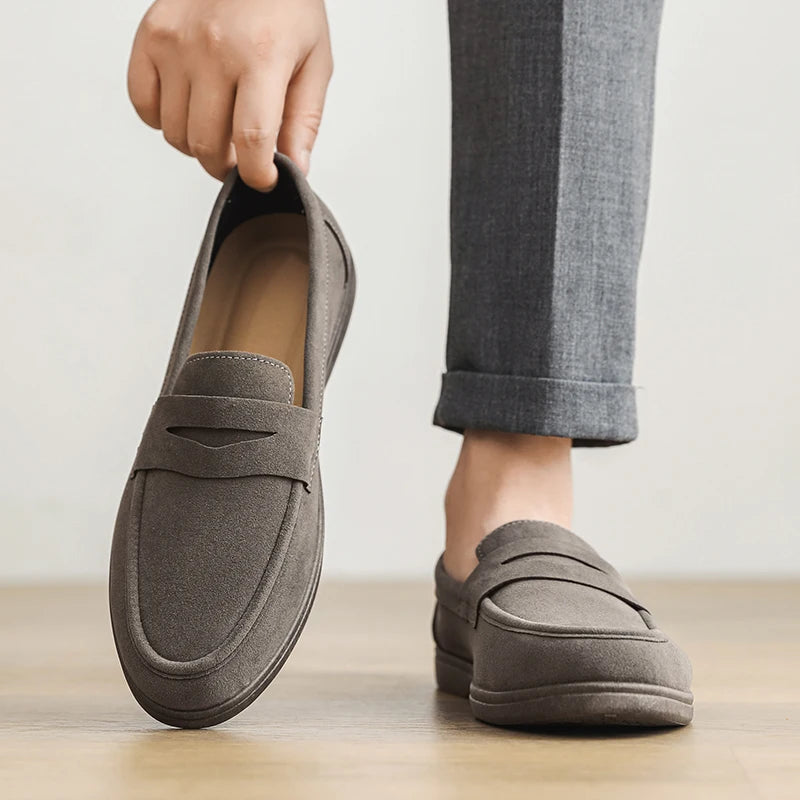 Hot Sale Men's Slip On Loafers Preppy Lightweight Breathable Comfort Outdoor Flats Non-Slip Soft Sole Casual Daily Walking Shoes