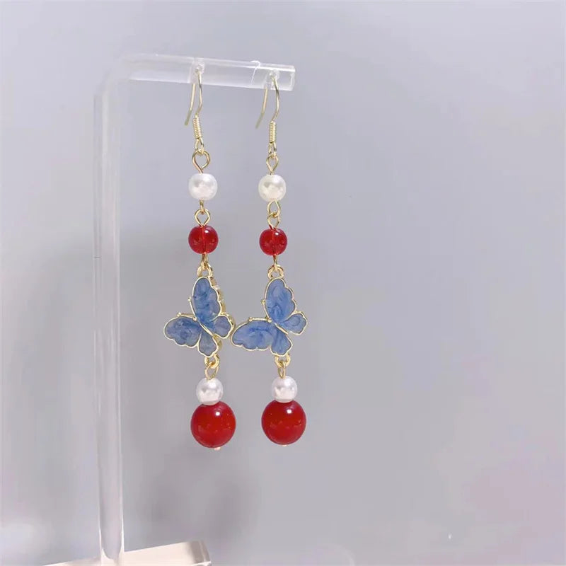 2025 New Sweet Temperament Small Fresh Bamboo White Lily Of The Valley Flower Earrings Elegant And Gentle Asymmetric  Earrings