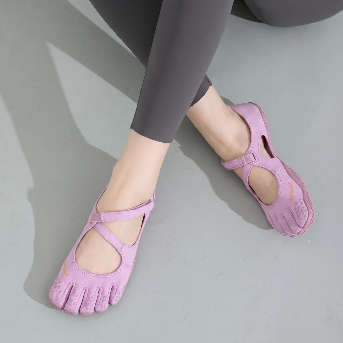 Women's Five Toe Shoes with Loop Strap - Barefoot Minimalist Flats for Hiking, Yoga, Gym Quick-Dry Water & Everyday Casual Wear