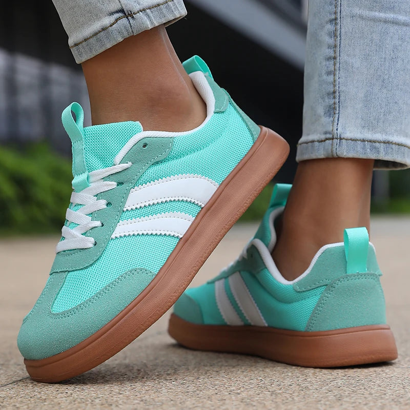 Women's Wide Foot Sports Shoes, German Training Shoes Trendy Shoes Minimalist Retro Fashion Breathable Mesh Casual Walking Shoes