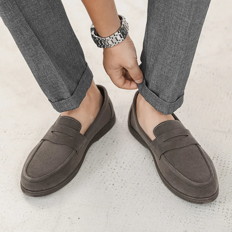 Hot Sale Men's Slip On Loafers Preppy Lightweight Breathable Comfort Outdoor Flats Non-Slip Soft Sole Casual Daily Walking Shoes