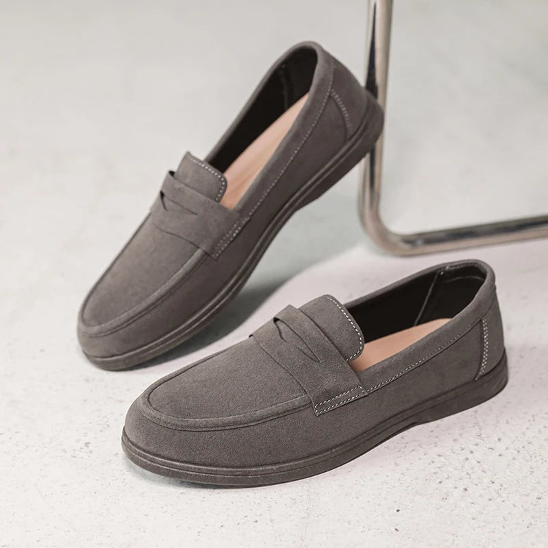 Hot Sale Men's Slip On Loafers Preppy Lightweight Breathable Comfort Outdoor Flats Non-Slip Soft Sole Casual Daily Walking Shoes