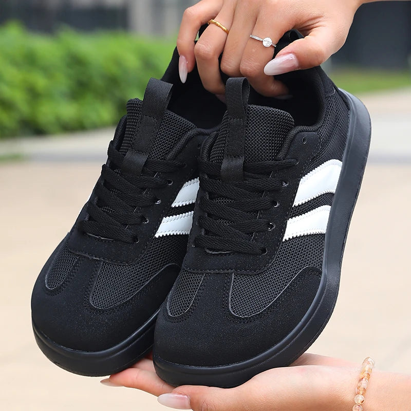 Women's Wide Foot Sports Shoes, German Training Shoes Trendy Shoes Minimalist Retro Fashion Breathable Mesh Casual Walking Shoes