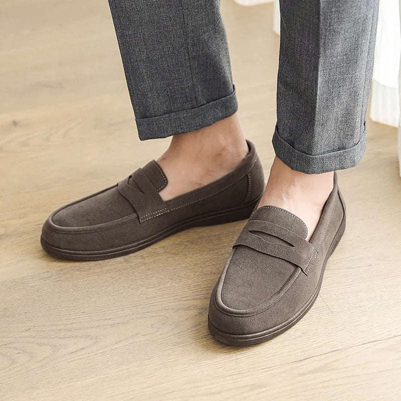 Hot Sale Men's Slip On Loafers Preppy Lightweight Breathable Comfort Outdoor Flats Non-Slip Soft Sole Casual Daily Walking Shoes