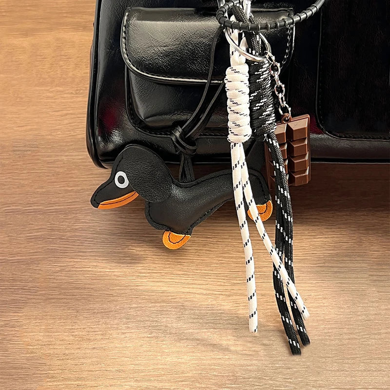 Vintage PU Leather Dachshund Puppy Braided Rope Pendant Keyring Fashion Chocolate Keychain Women Bag Charms Key Holder Gifts