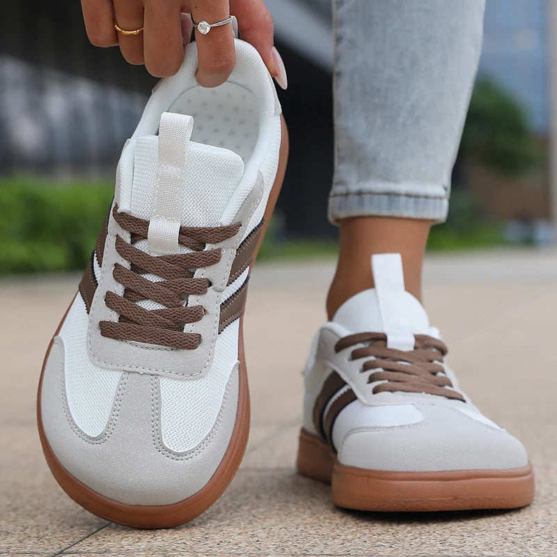 Women's Wide Foot Sports Shoes, German Training Shoes Trendy Shoes Minimalist Retro Fashion Breathable Mesh Casual Walking Shoes