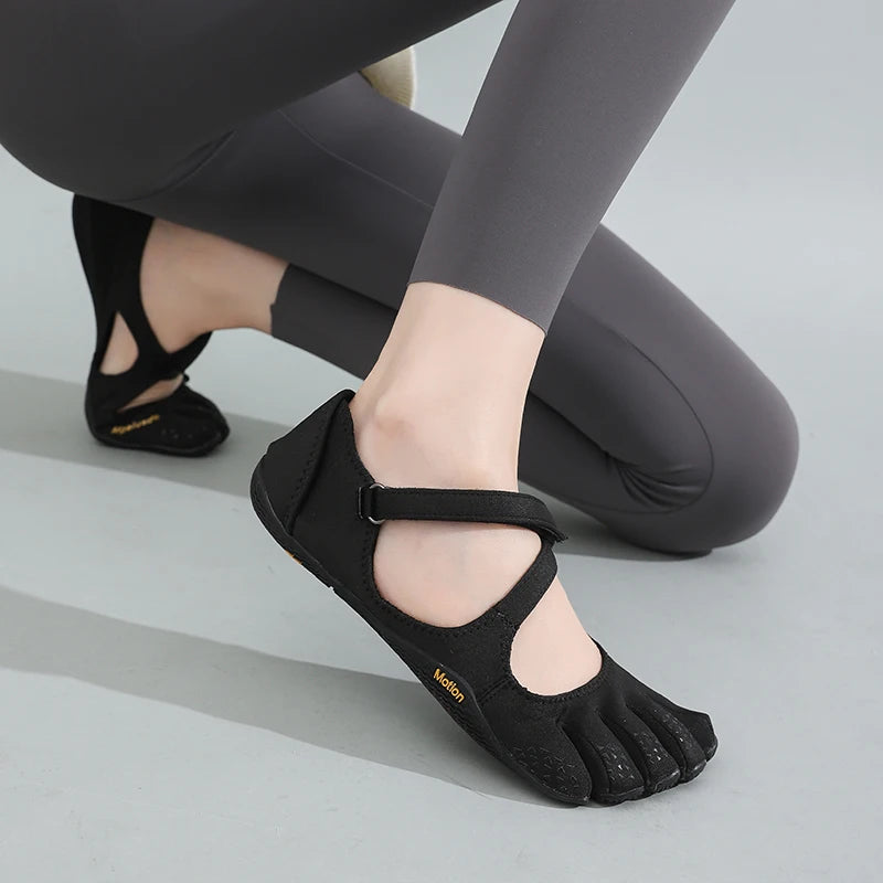 Women's Five Toe Shoes with Loop Strap - Barefoot Minimalist Flats for Hiking, Yoga, Gym Quick-Dry Water & Everyday Casual Wear