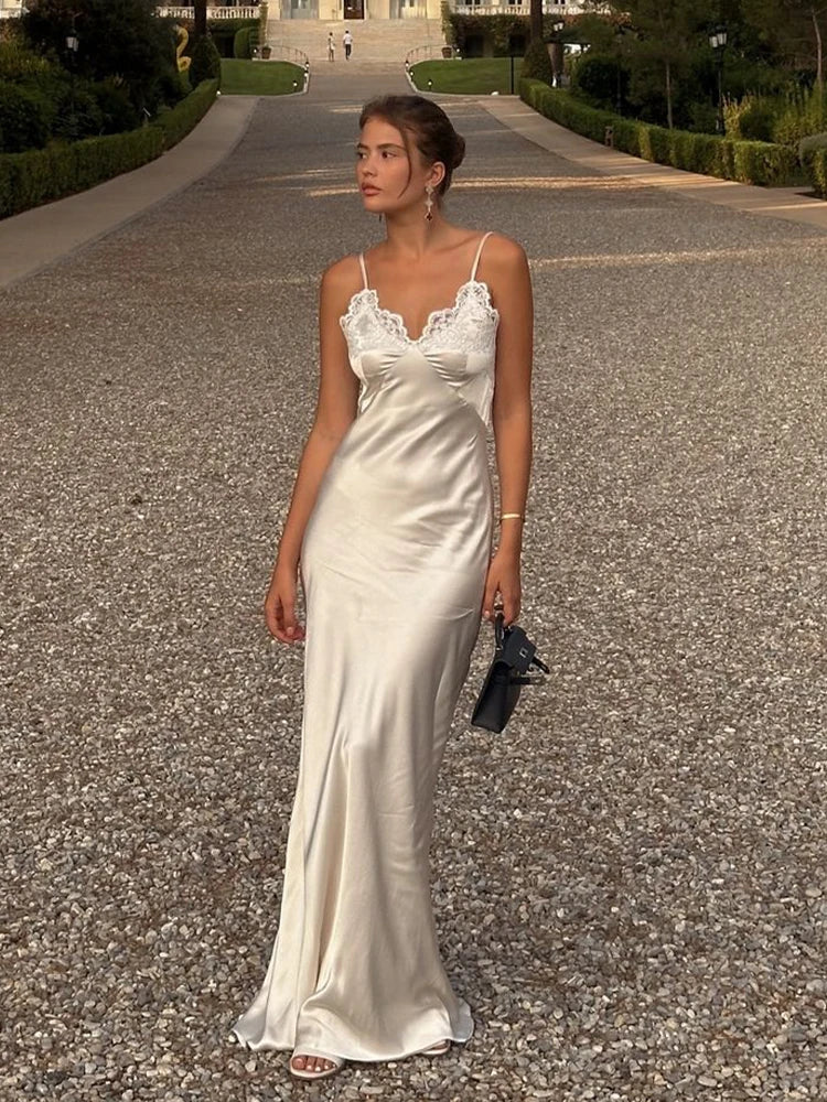Women's White Lace Trim Corset Mini Dress Sexy Sweetheart Neck Spaghetti Strap Slit Hem 2026 Summer Leisure Nightclub Party Wear